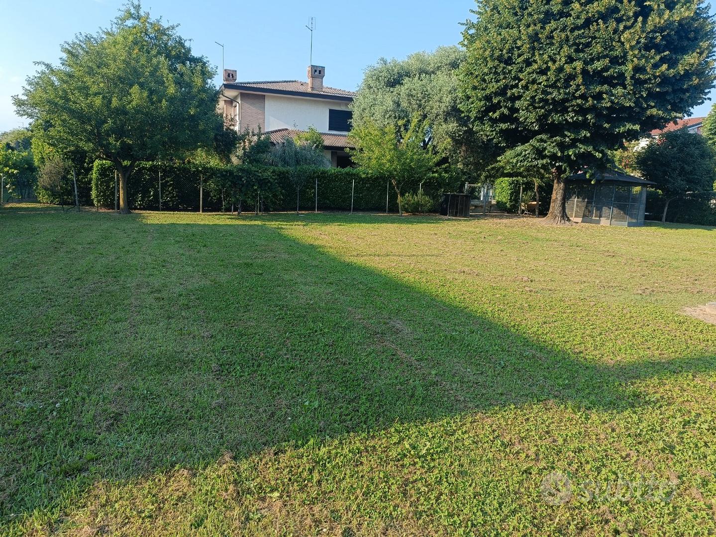 Terreno edificabile recintato - Vista 3