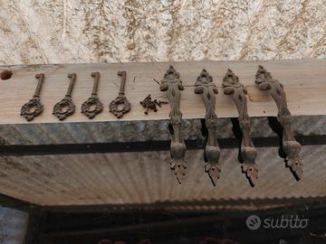 Set 4 Maniglie e 4 Bocchette Vintage