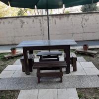 Tavolo da giardino artigianale