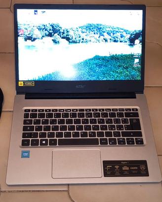 Laptop Acer Aspire1  A114-33