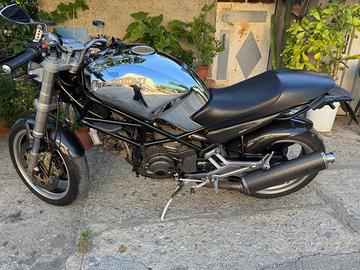 Ducati Monster 900 Cromo carburatore