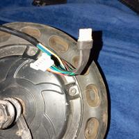 ruota motore monopattino 