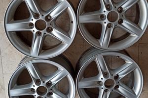 cerchi in Lega bmw 320 e46  raggio 16