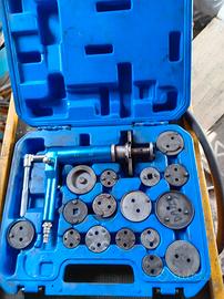 Kit sostituzione freni 