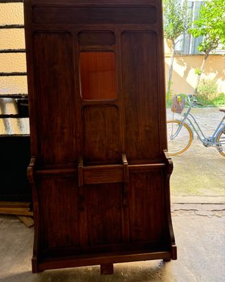 Mobile ingresso porta ombrelli e oggetti vintage