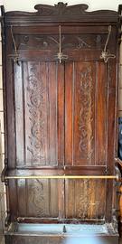 Antico attaccapanni da parete