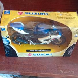 modellino Suzuki gsx-r1000