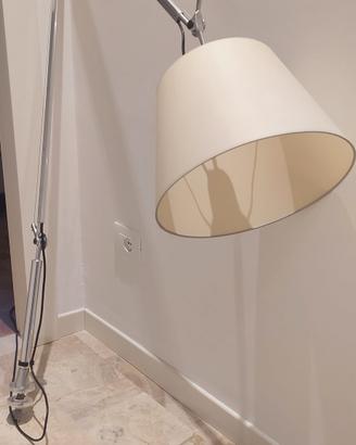 lampada Artemide Tolomeo  da tavolo 