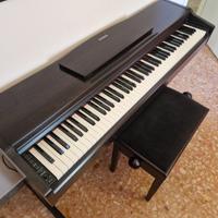 Pianola pianoforte digitale Yamaha piano elettrico