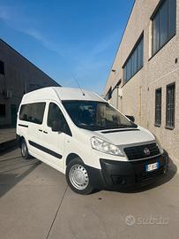 Fiat ScudoTRASPORTO DISABILI Tetto alto