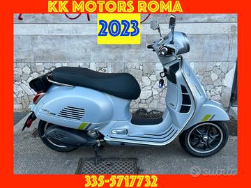 Piaggio Vespa 300 GTS SUPERTECH-2023