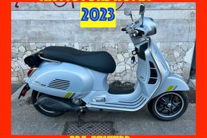 Piaggio Vespa 300 GTS SUPERTECH-2023
