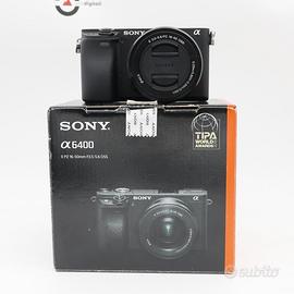 Sony Alpha A6400 + 16-50mm 5.881 Scatti