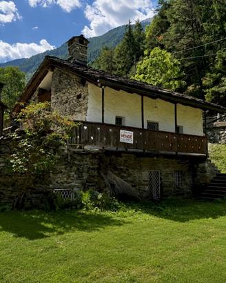 AYMAVILLES Frazione Chevril