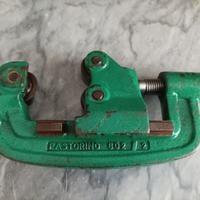 PASTORINO TAGLIA TUBI