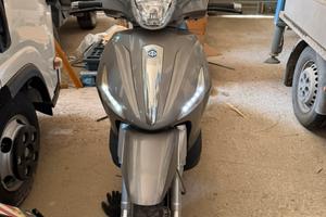 Piaggio Beverly 300 i.e. come nuovo, poco usato.