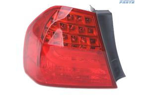 FANALE SINISTRO BMW E90 SEDAN 08-12 LED ROSSO