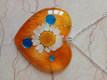 ciondolo con catenina 