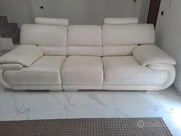 Divano in vera pelle