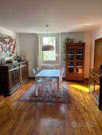 Villa di 264 m² con più di 5 locali e box auto dop