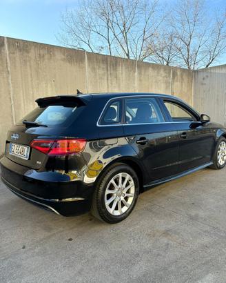 Audi A3 Sportback 1.6 TDI 110 CV S line