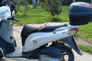 Scooter Honda PS 150