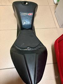 Carena ohvale Gp0 seduta e serbatoio
