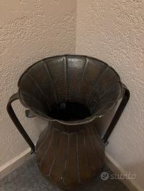 Portaombrelli in rame