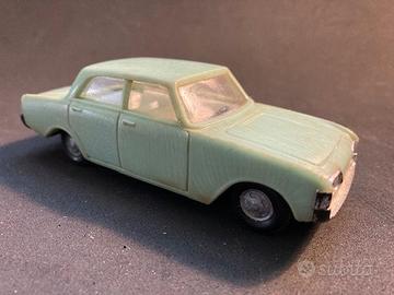 POLITOYS n. 66 – FORD TAUNUS 17M –SCALA 1:41