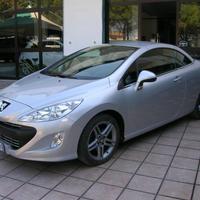 PEUGEOT 308 1.6 HDi 112CV CC Féline