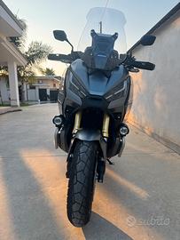 Honda x-adv 750 GRAVEL