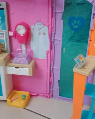 Barbie Studio Veterinario