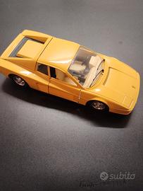 Modellino Burago Ferrari  TESTAROSSA