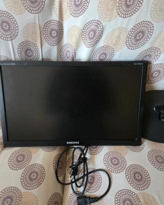 Monitor Samsung LCD – 22 pollici 