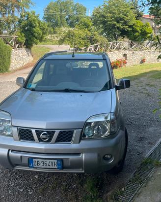 Nissan X-Trail 2006 240.000 km - prezzo realizzo
