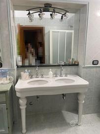 Doppio lavabo