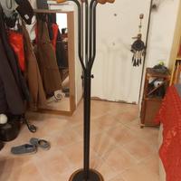 Attaccapanni piantana metallo e legno