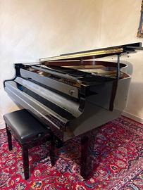 Pianoforte a coda YAMAHA C3