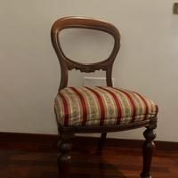 Sedia classica in legno massello