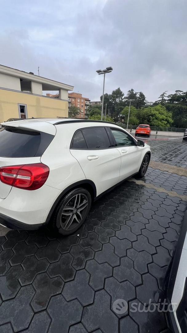 Mercedes GLA (X156)