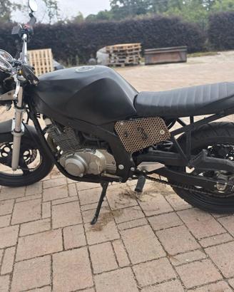 Suzuki GS500 cafè Racer