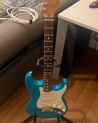 Fender Stratocaster, Corona California
