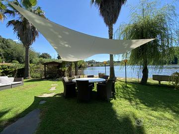 RISTORANTE E PIZZERIA - BORDO LAGO A POCHI METR