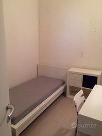 Singola in centro a Bologna