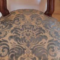 Coppia di sedie antiche