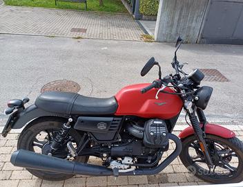 Moto Guzzi V7 III - 2020