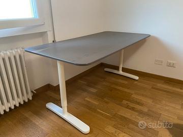 Scrivania Bekant Ikea