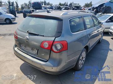 VW PASSAT VARIANT 3C5 2.0 TDI 140CV -Ricambi