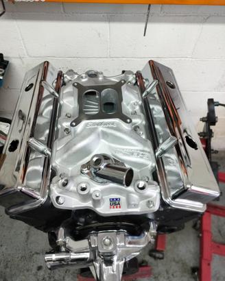 Motore chevrolet corvette c3 SBC 350 gm