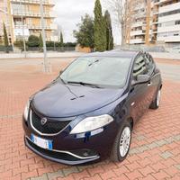 Lancia Ypsilon 1.2 GPL Ecochic Silver